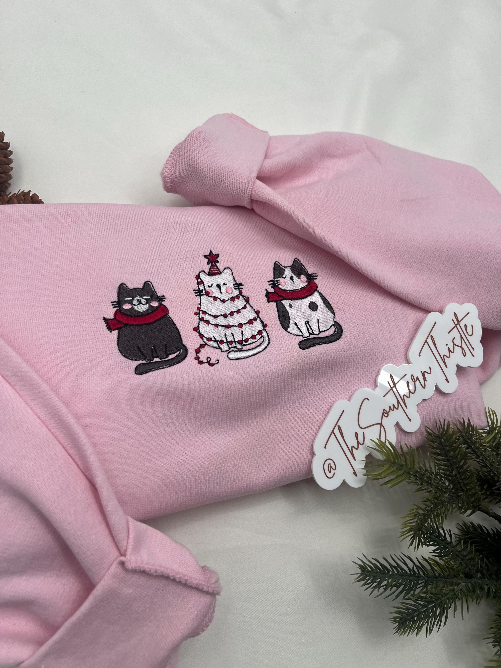 Embroidered Christmas Cat Sweatshirt - Vintage Holiday Sweater for Cat Lovers  Best Friends