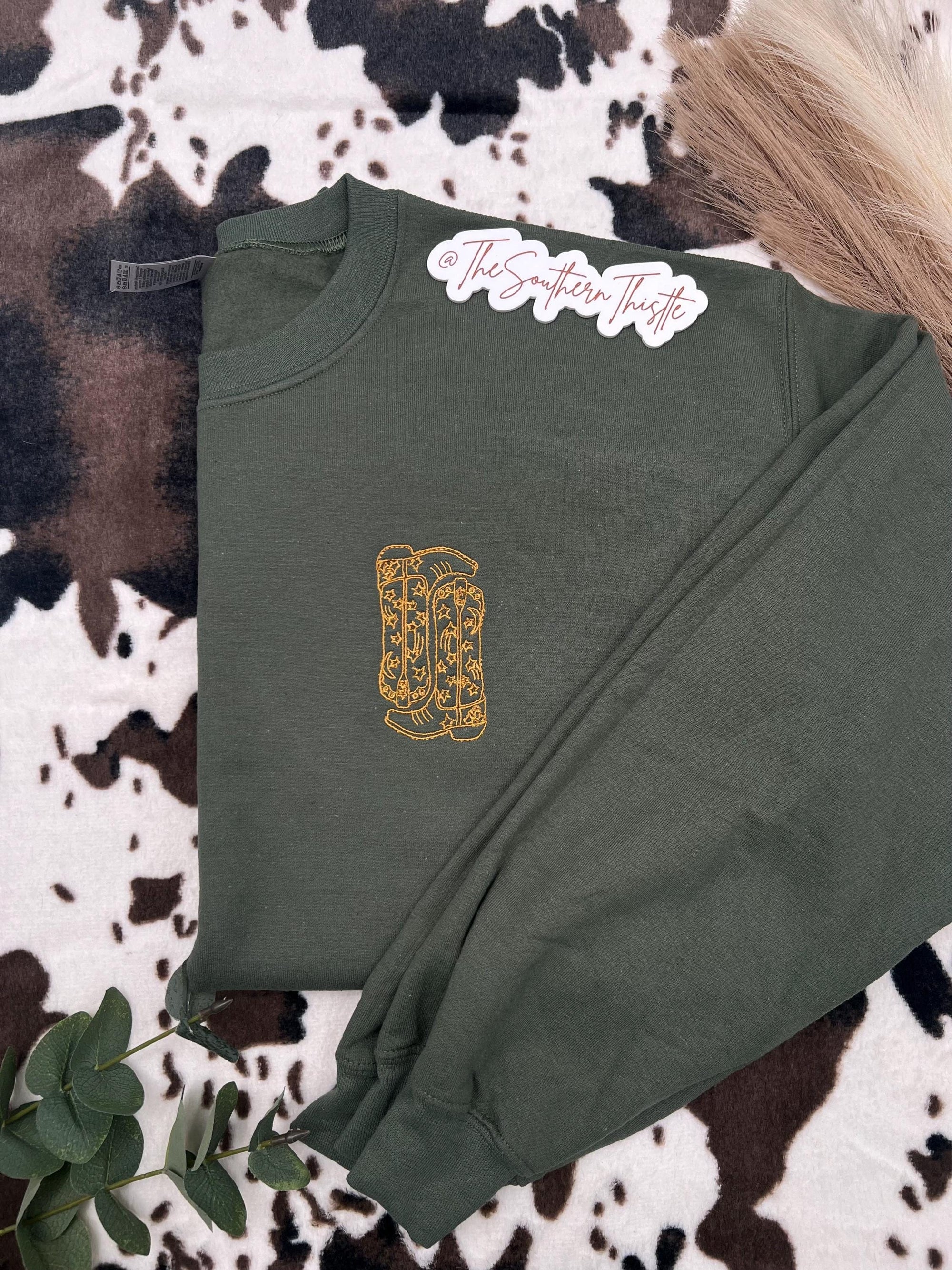 Starry Cowboy Boots Embroidered Sweatshirt – Western Aesthetic Crewneck