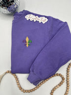 Mardi Gras Fleur-de-Lis Embroidered Sweatshirt – Festive New Orleans Crewneck