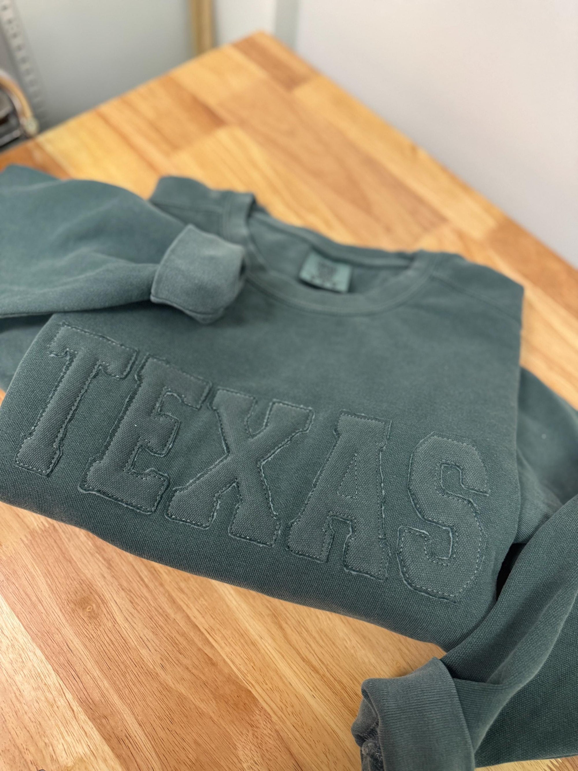 Custom Raggy Puff College Sweatshirt