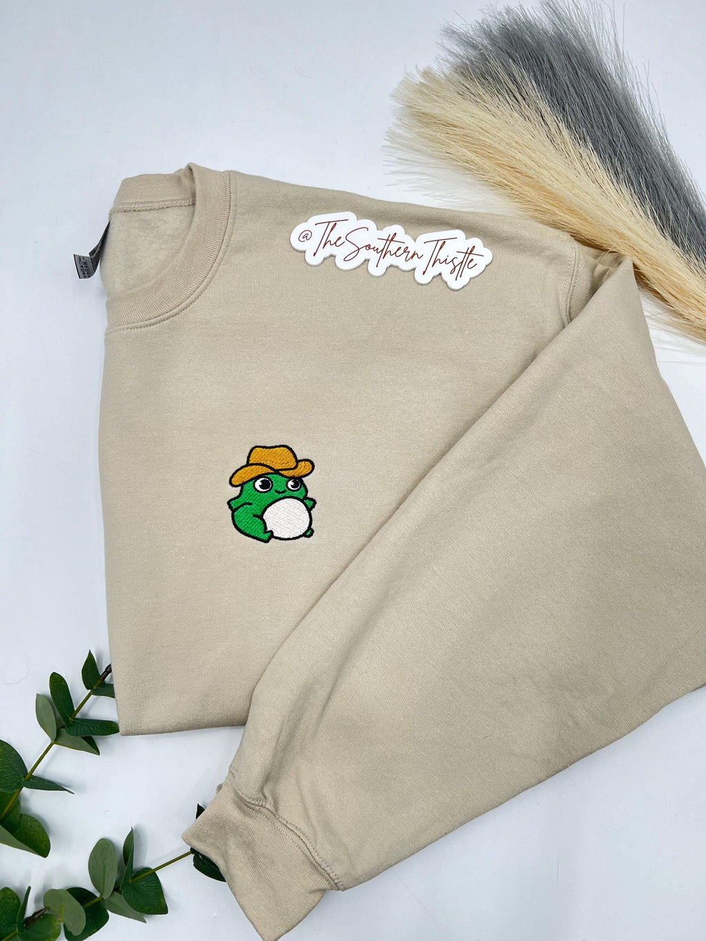 Cowboy Frog Embroidered Sweatshirt – Western Cute Crewneck