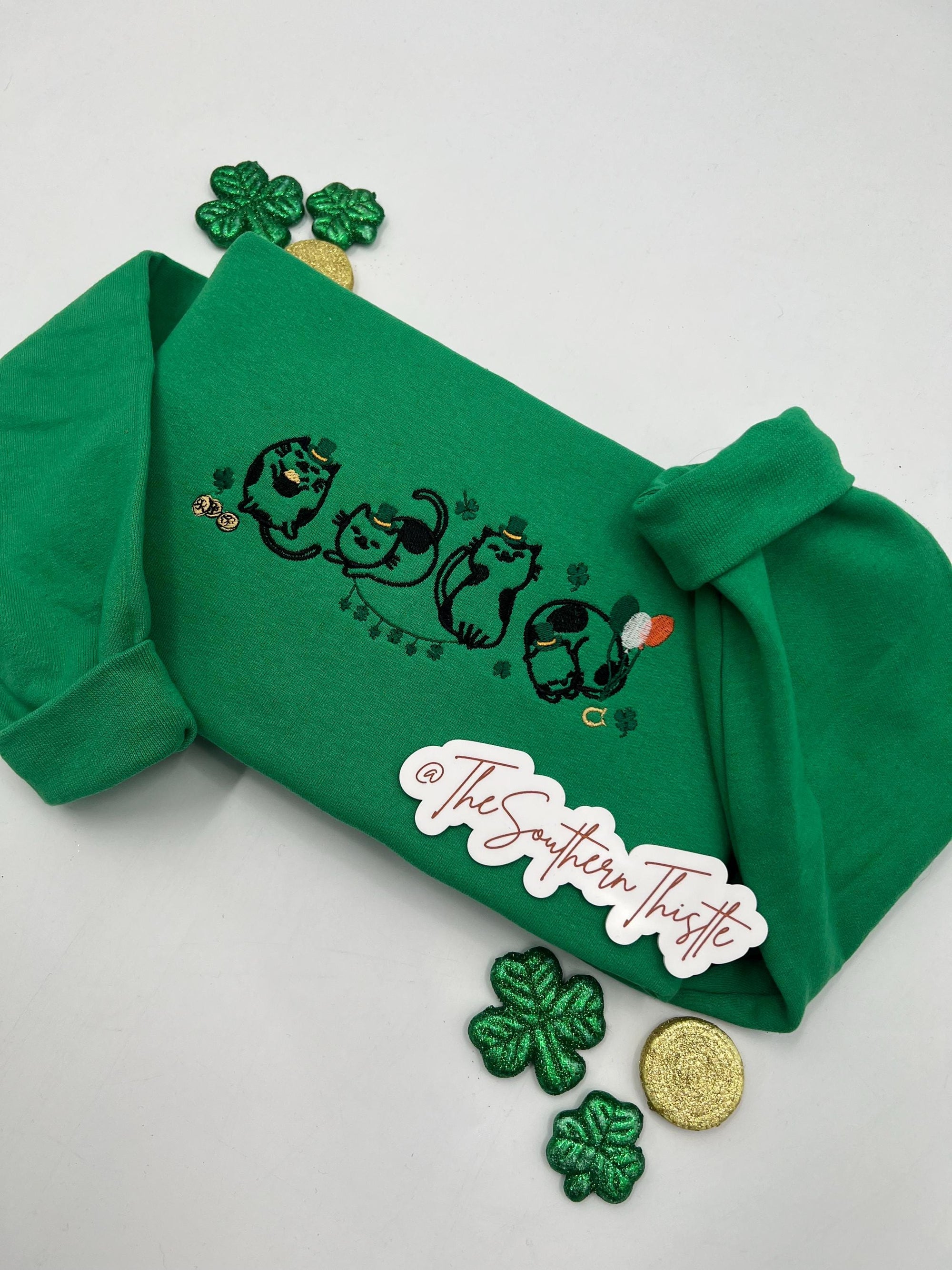 St. Patrick’s Day Lucky Cats Embroidered Sweatshirt – Festive Irish Kitty Crewneck