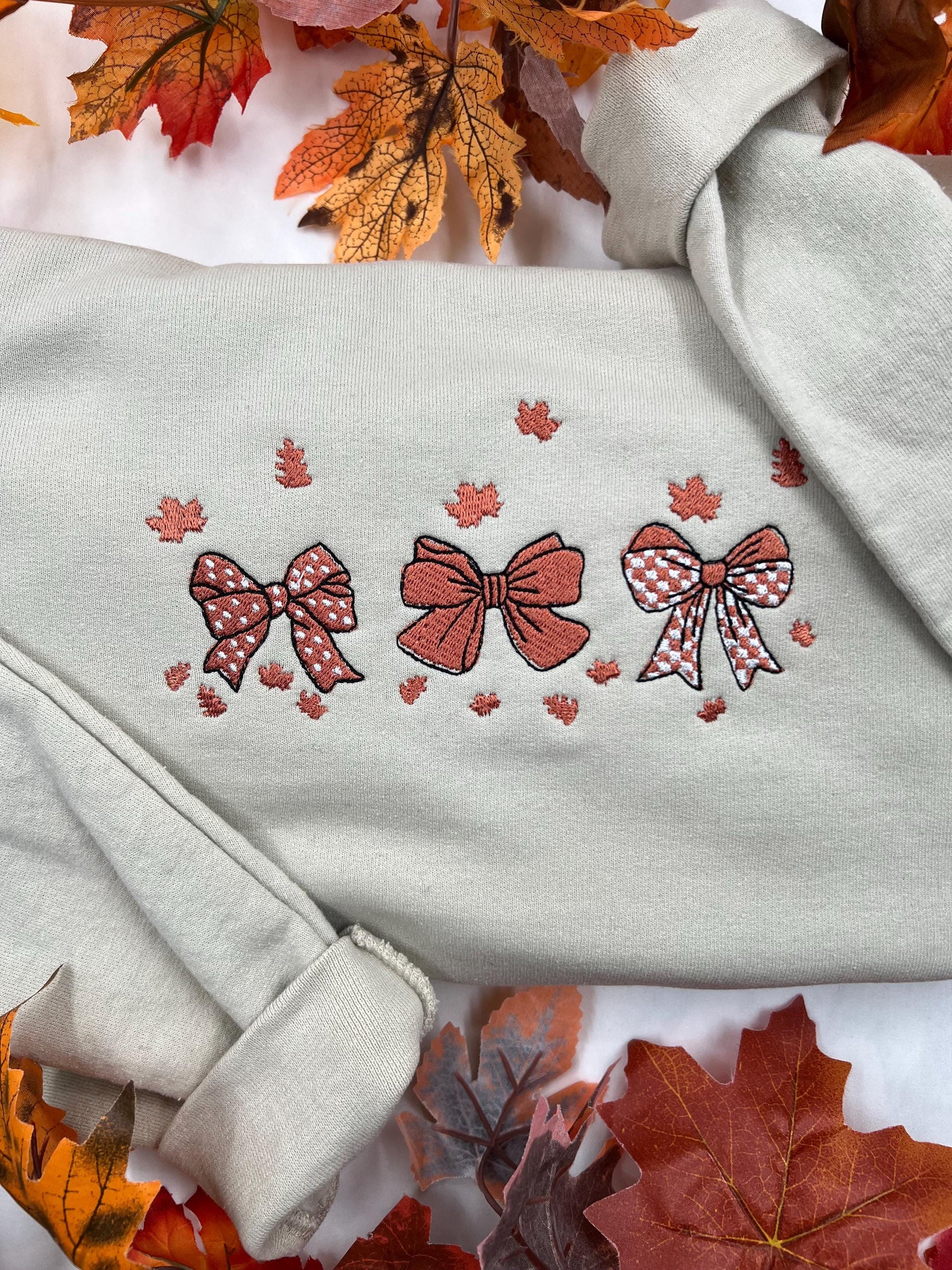 Autumn Bows Embroidered Sweatshirt – Cozy Fall Pullover with Cute Bow & Leaf Design