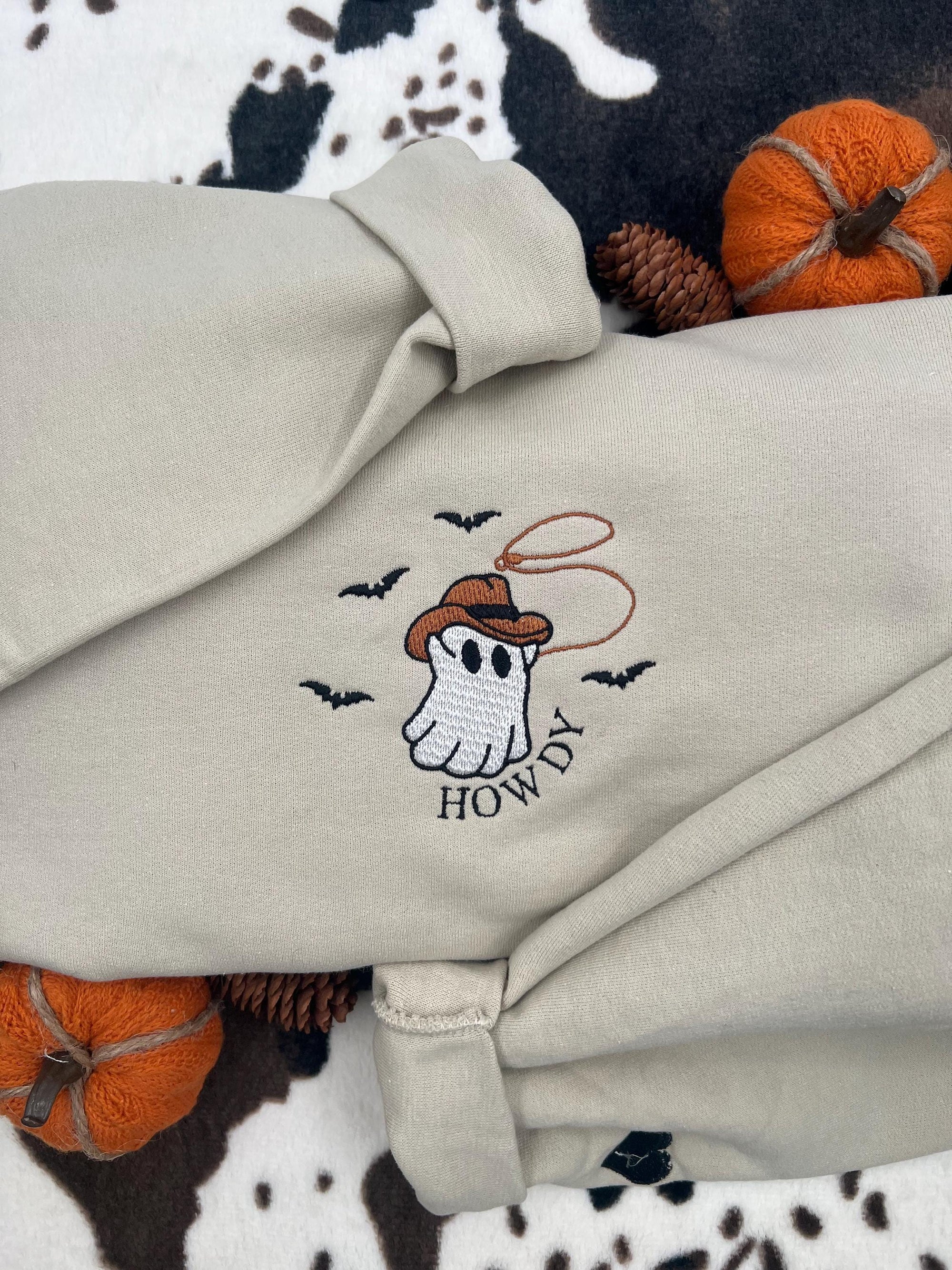 Howdy Ghost Embroidered Sweatshirt – Western Cowboy Halloween Pullover