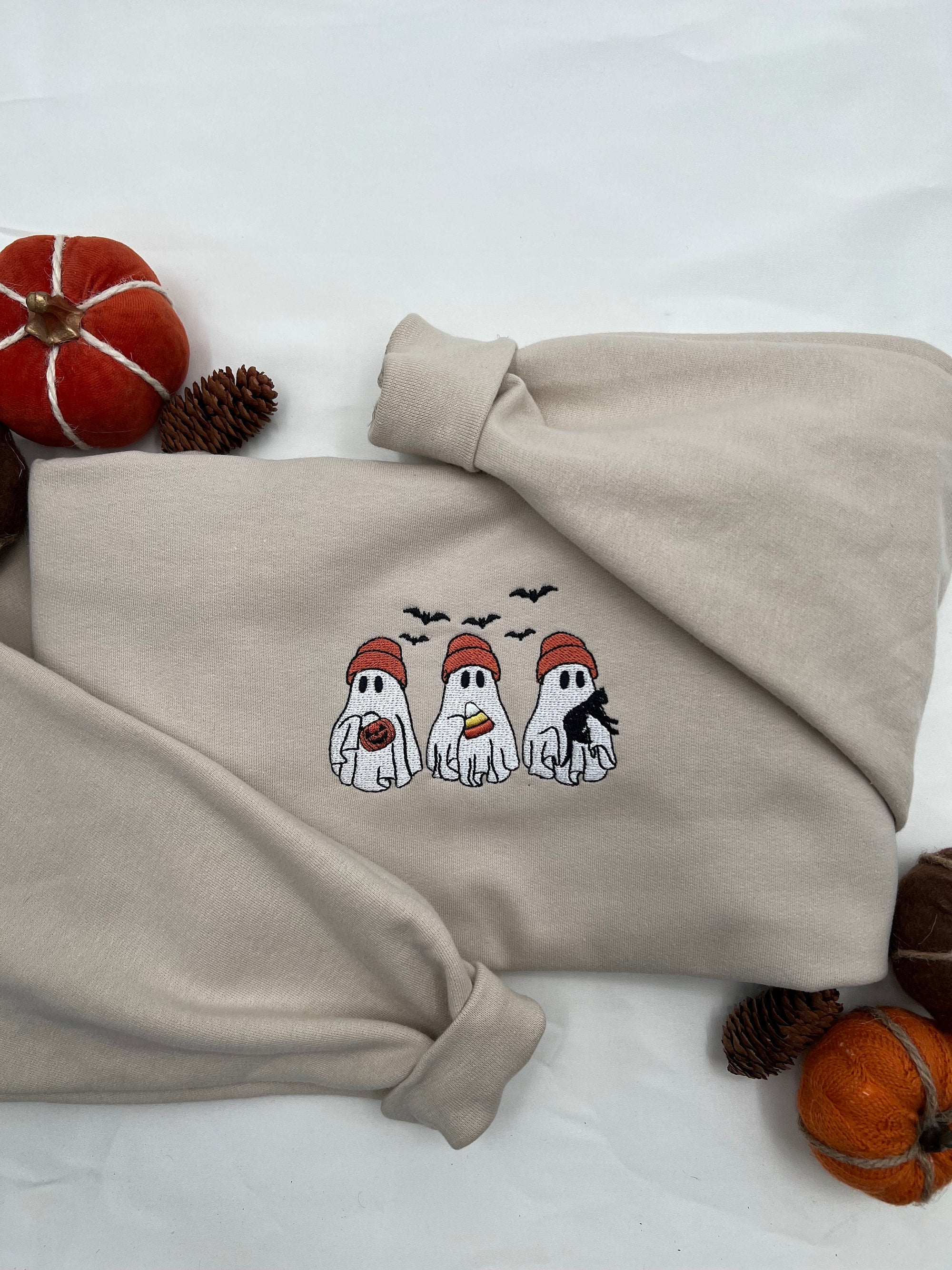 Halloween Ghost Dog Sweatshirt – Cozy Fall Pullover, Embroidered Spooky Dog Sweater, Cute Autumn Pumpkin Patch Outfit, Gift for Dog Lovers