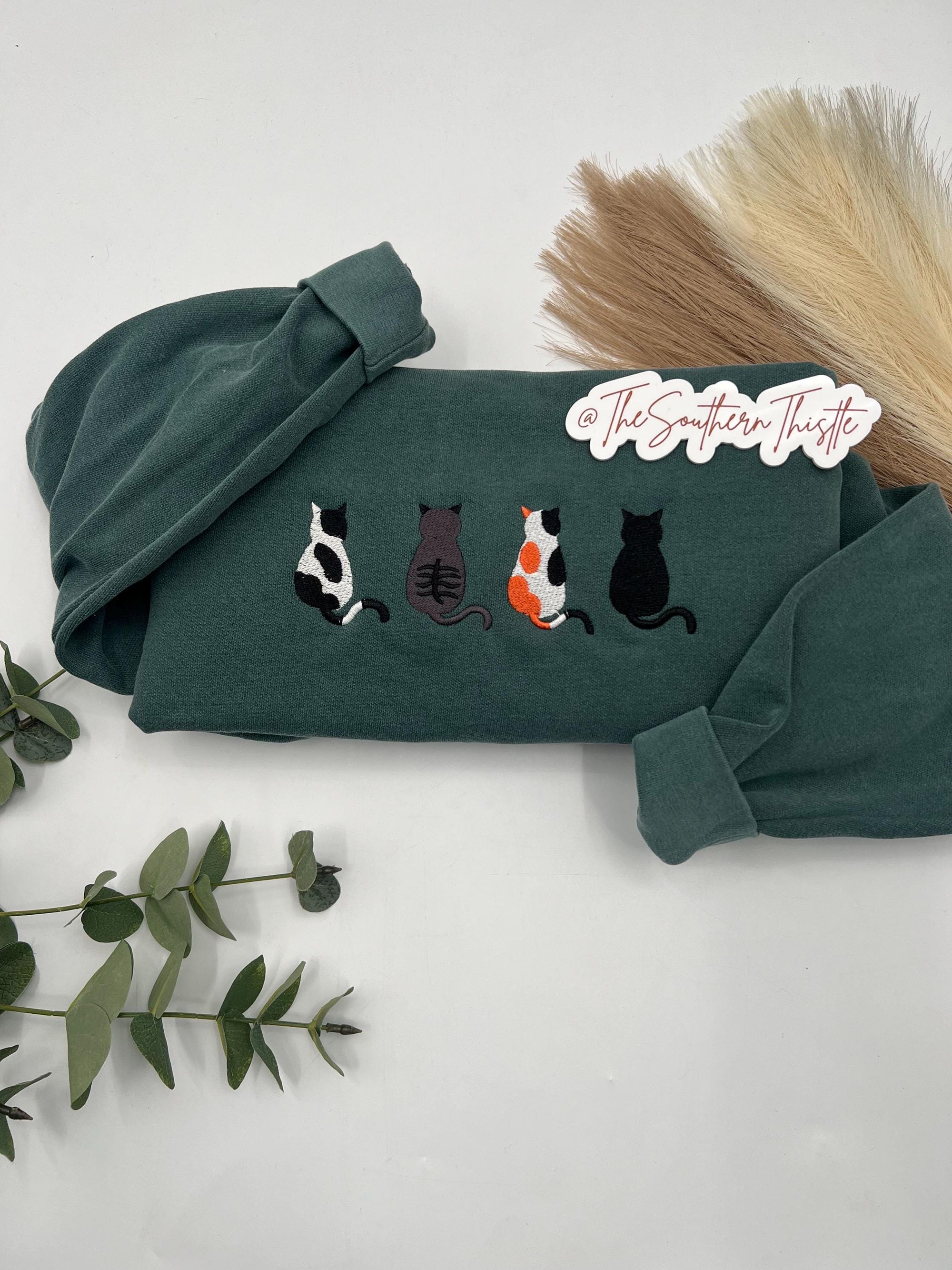 Cat Silhouettes Embroidered Sweatshirt – Cozy Pet Lover Crewneck