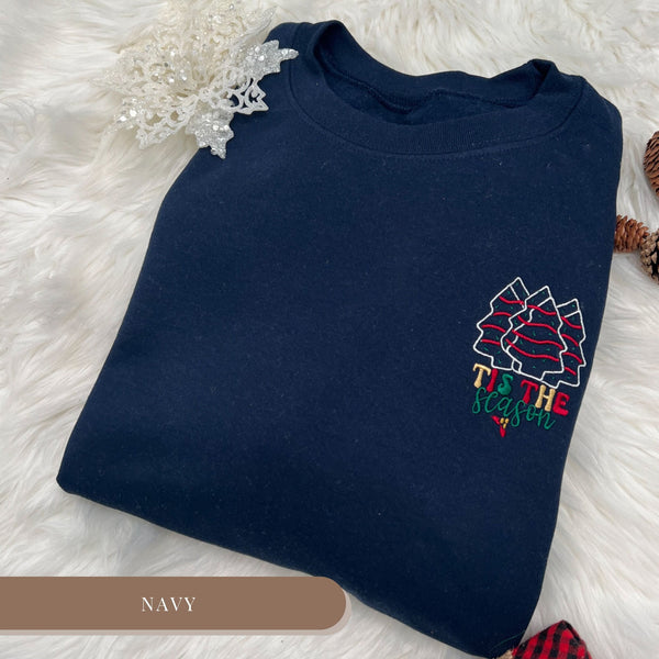 Embroidered Christmas Sweatshirt with Festive Cake Design - Cozy Holiday Apparel