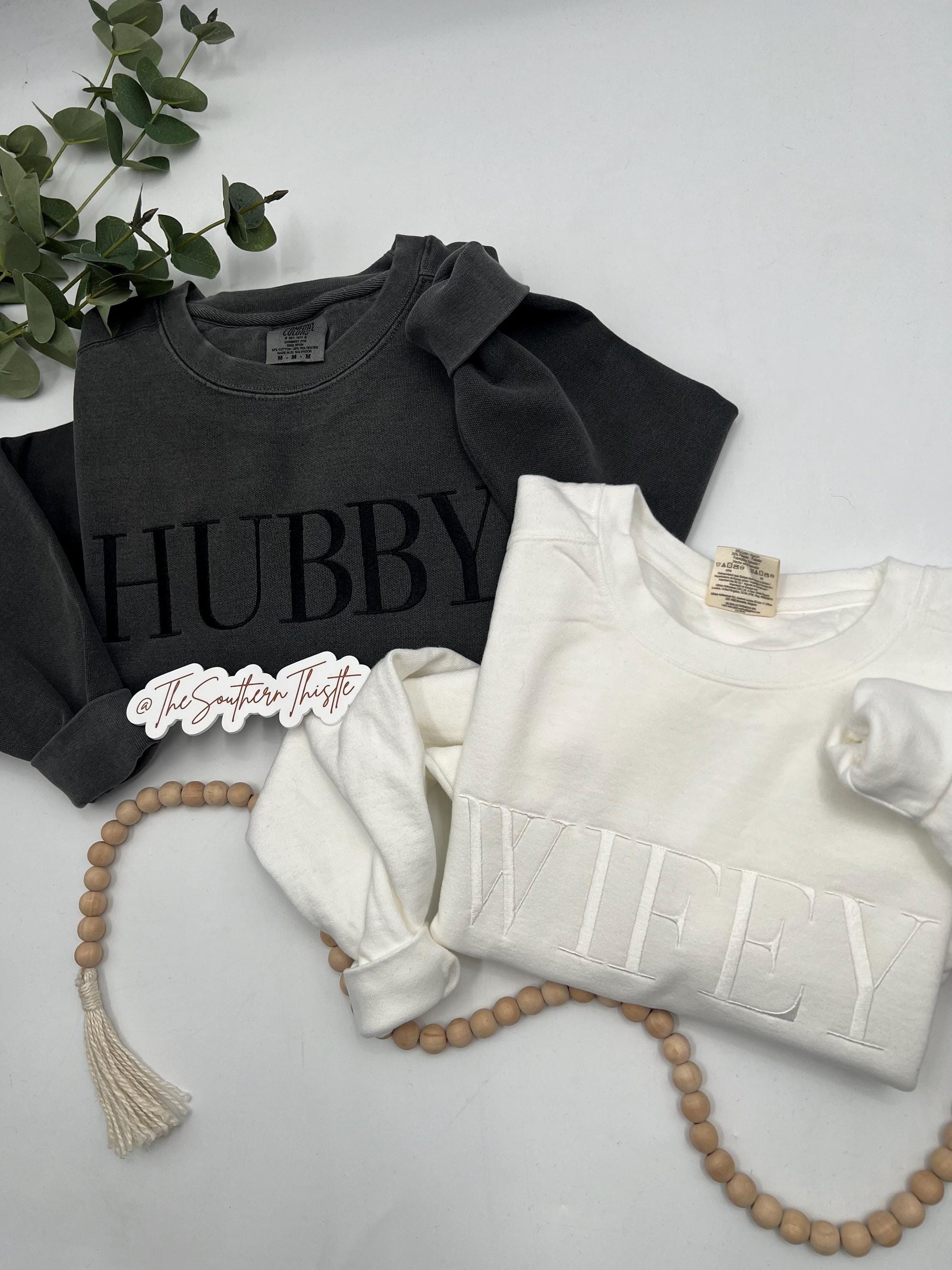 Hubby & Wifey Embroidered Sweatshirt Set – Matching Couple Crewnecks