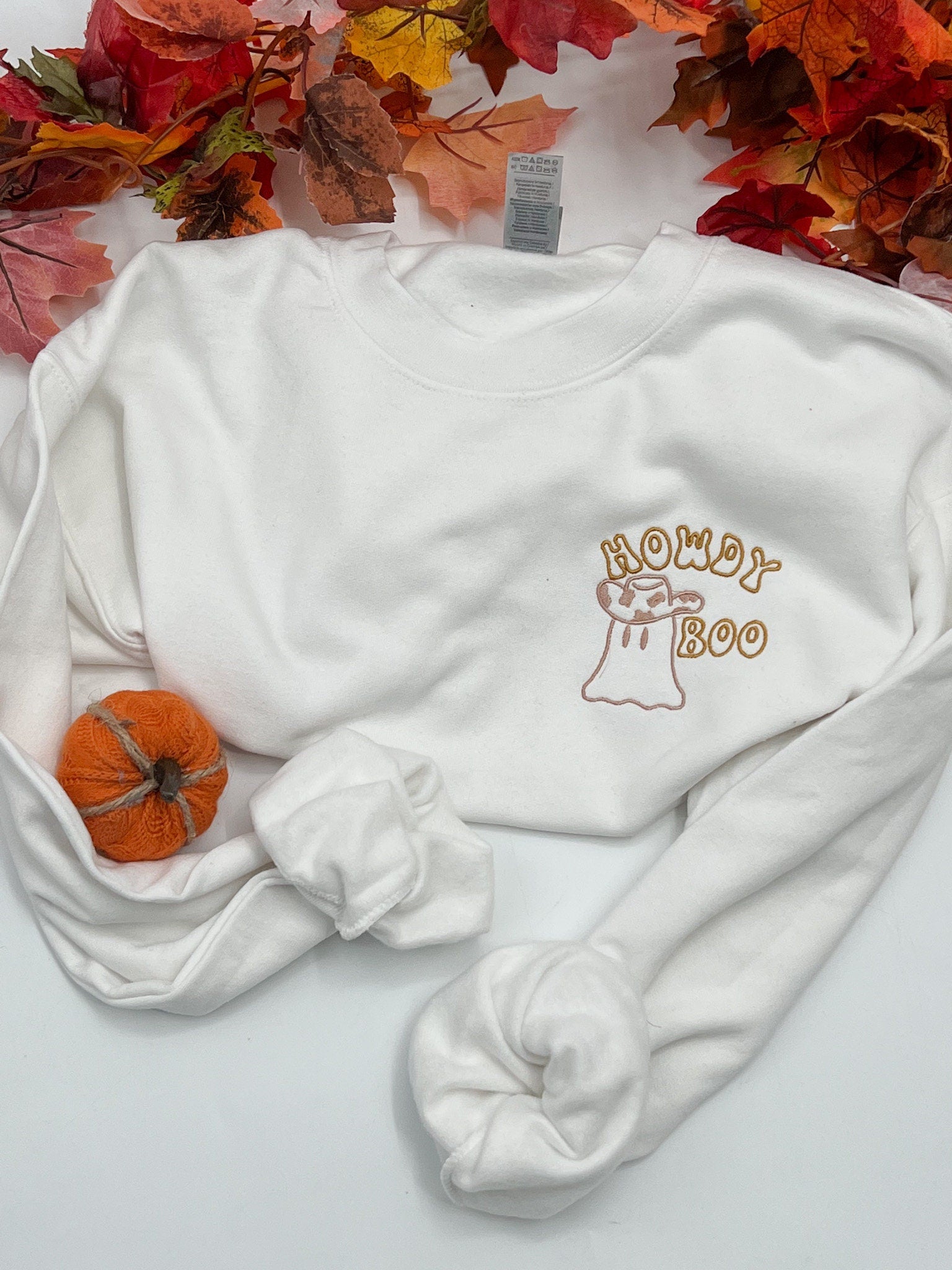 Howdy Boo Embroidered Sweatshirt – Retro Ghost Halloween Design