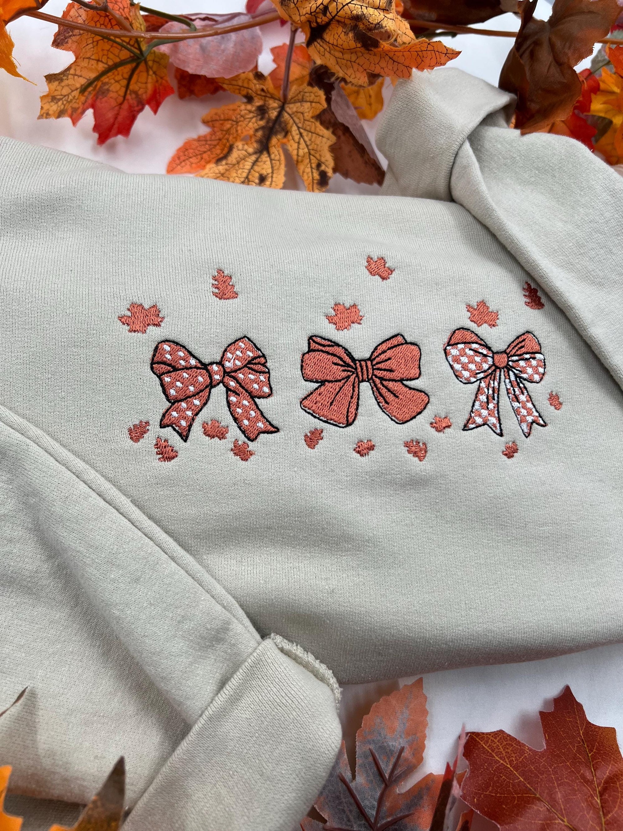 Autumn Bows Embroidered Sweatshirt – Cozy Fall Pullover with Cute Bow & Leaf Design