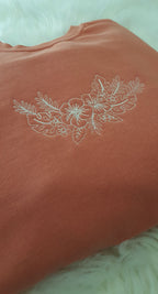 Embroidered Floral Sweatshirt – Elegant & Cozy