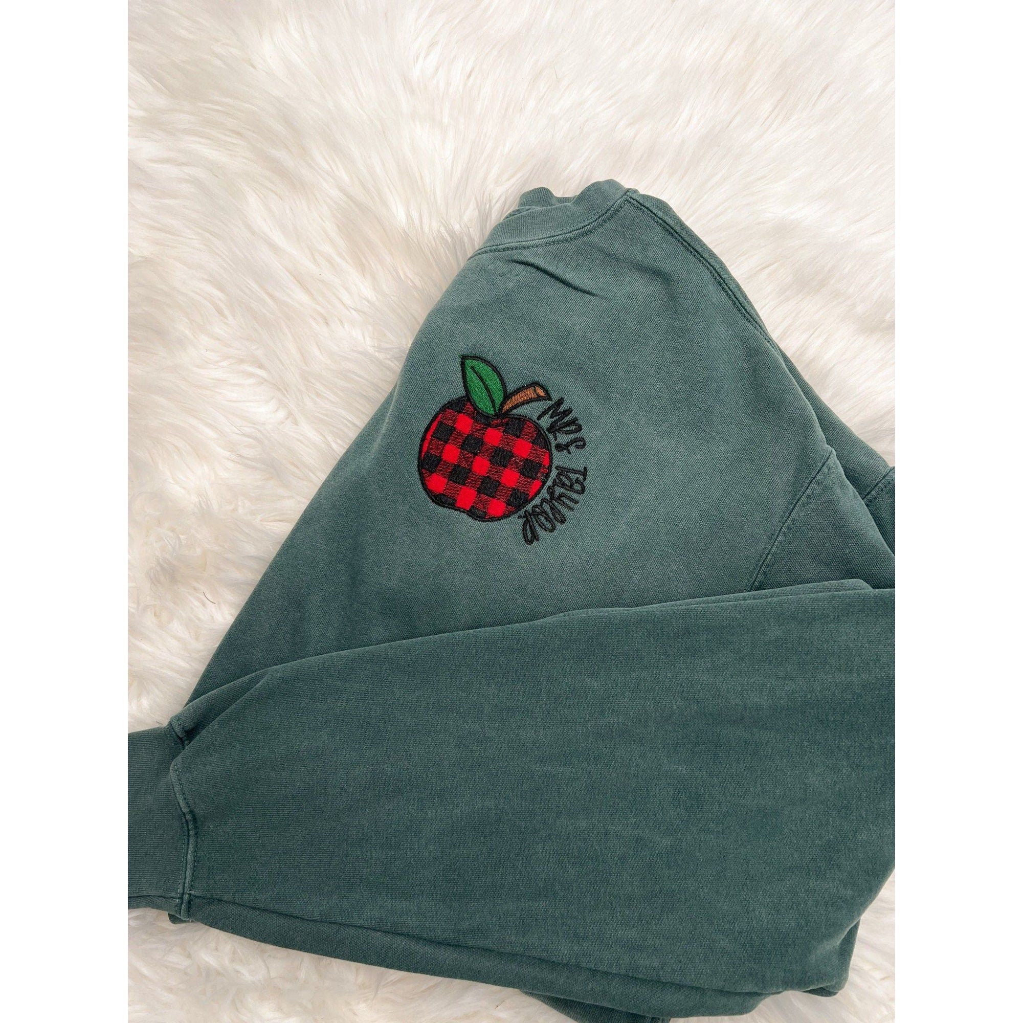 Customizable Plaid Apple Embroidered Sweatshirt – Cozy Teacher Crewneck
