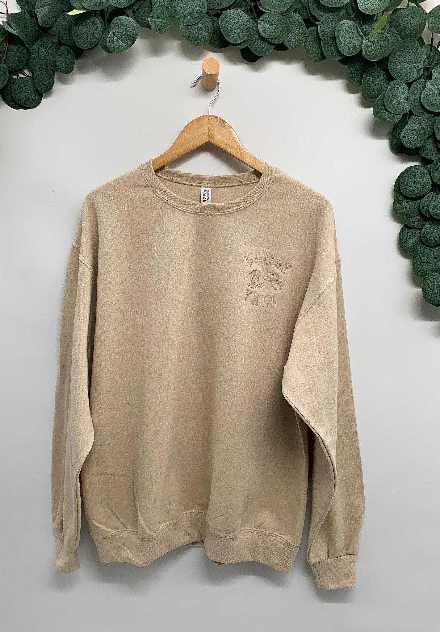 Embroidered Howdy Y'all Sweatshirt