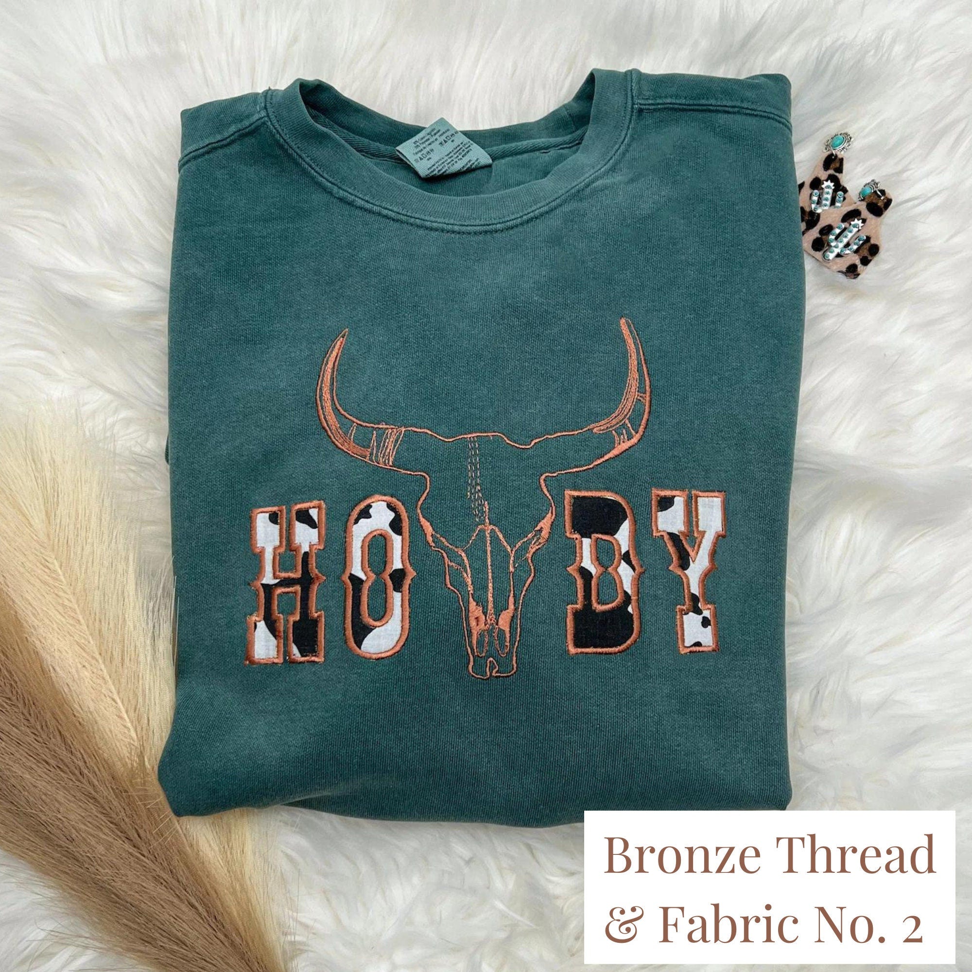 Embroidered Howdy Skull Sweatshirt