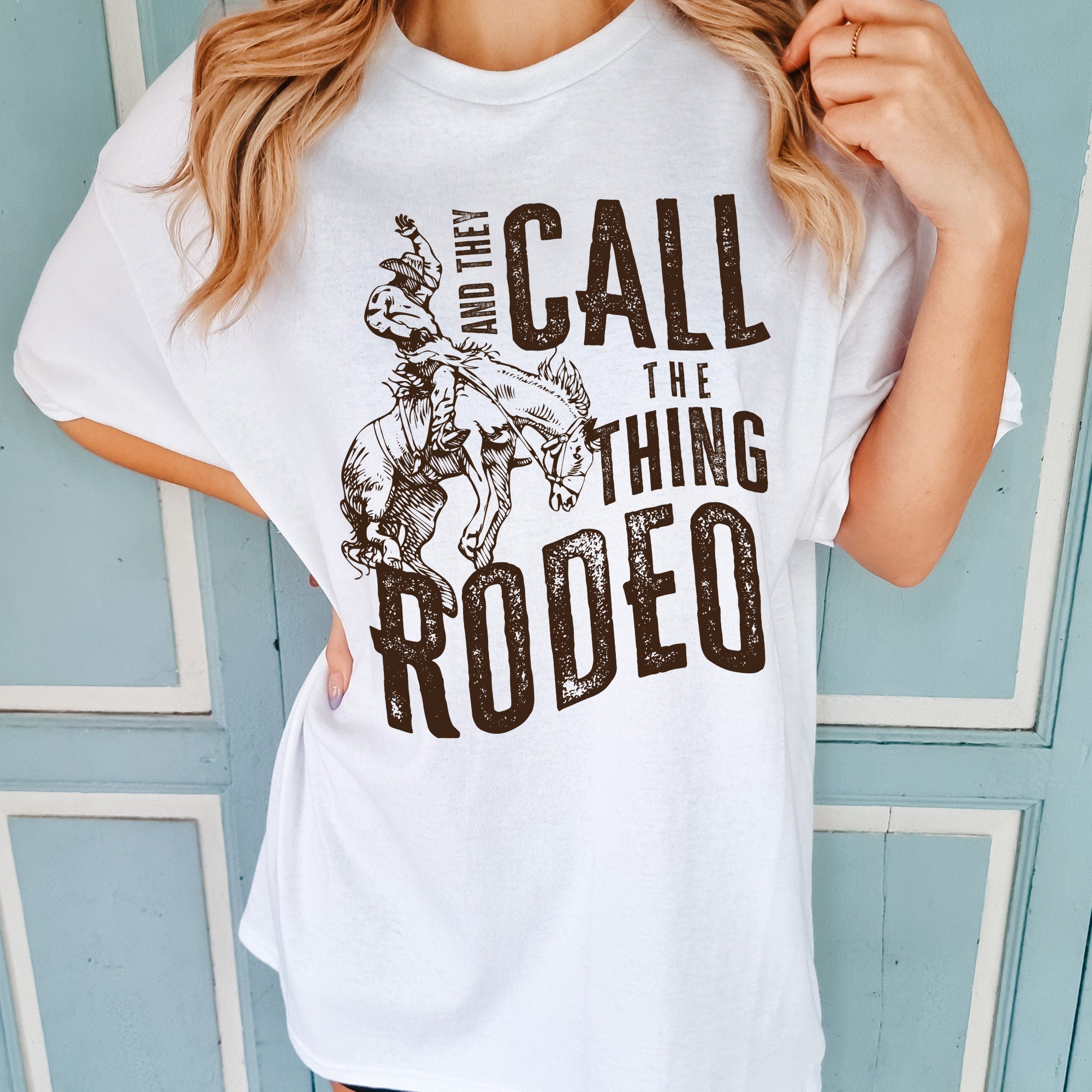 Western Style Rodeo Shirt - Classic Clothing for Cowboys and Cowgirls