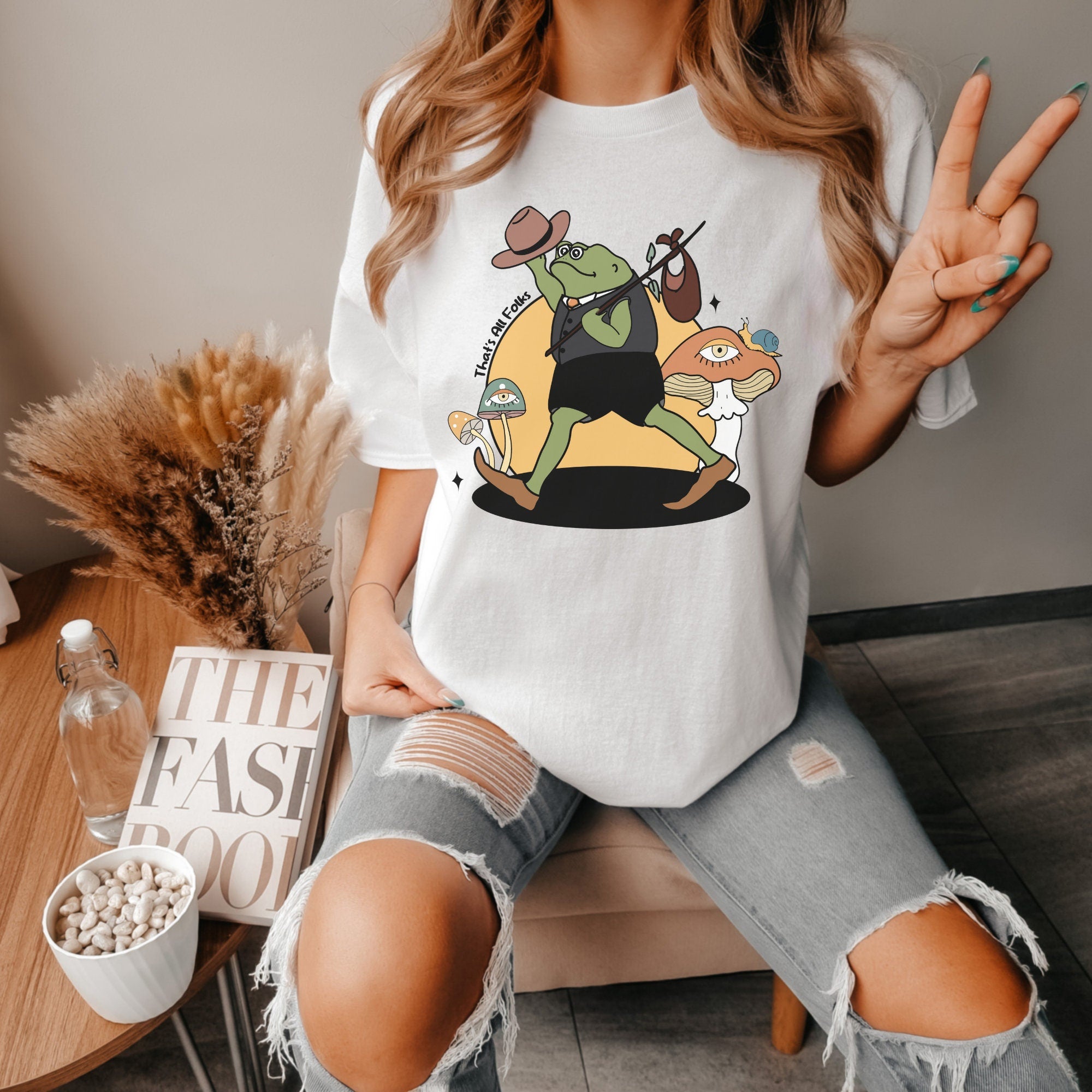 That's All Folks funny frog Shirt