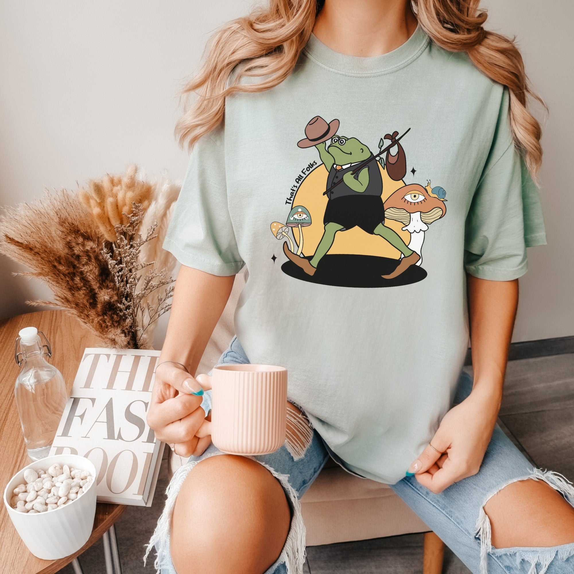 That's All Folks funny frog Shirt